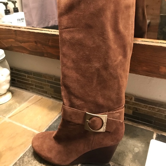 Tall boots - Picture 2 of 5